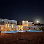 בית כפרי Blu And