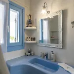 בית כפרי Blu And