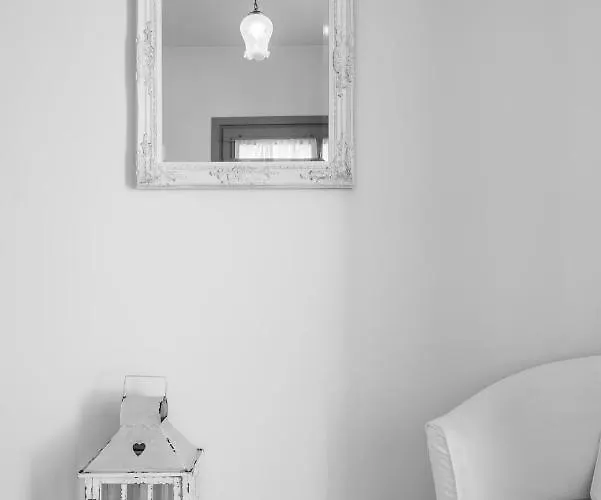 Blu Suites&studios Adamantas (Milos)