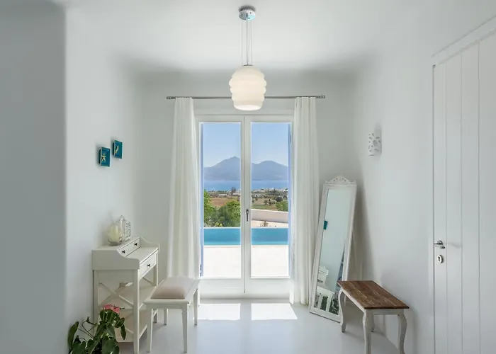 Blu Suites&studios Casa rural Adamantas (Milos)