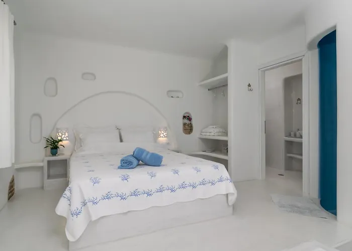 Blu Suites&studios Adámas