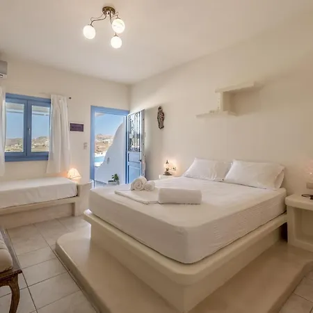 Blu And Venkovský dům *