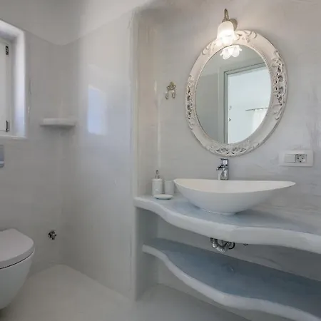 Landhuis Blu And Adamantas (Milos)