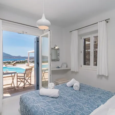 Blu And Landhuis Adamantas (Milos)