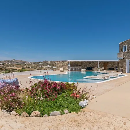 Blu And Country house Adamantas (Milos)