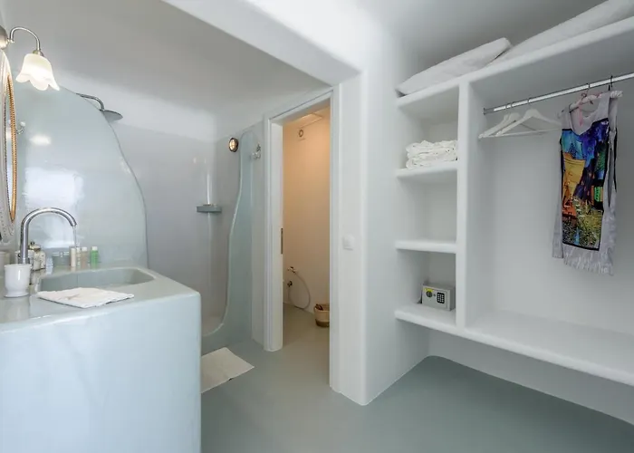 Landhaus Blu And Adamantas (Milos)